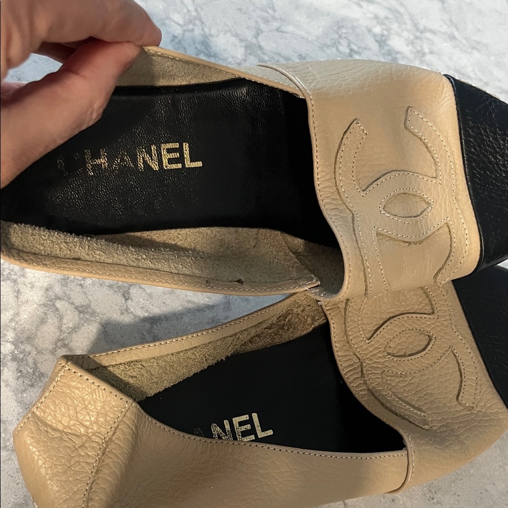 Chanel Loafer-7-1/2 Very good condition! - Picture 4 of 7